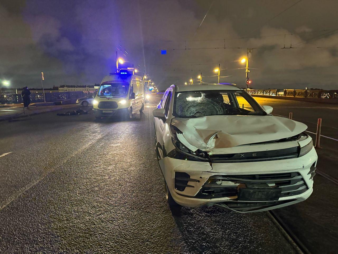 По факту смертельной аварии на Литейном мосту возбуждено уголовное дело